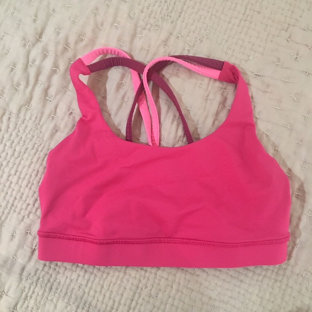 Lululemon pink sports bra